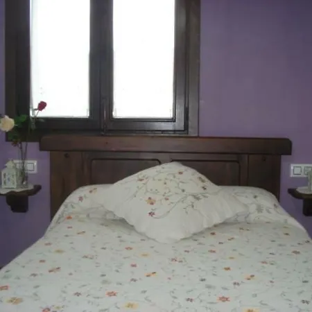 Casa Rural Las Canalejas Деревянный коттедж *